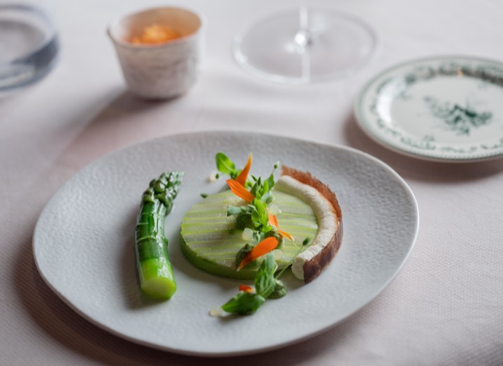 Food photography for Auberge des Templiers in Boismorand, France.