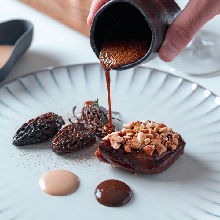 Food photography for Saint James in Bouliac / Bordeaux, France.